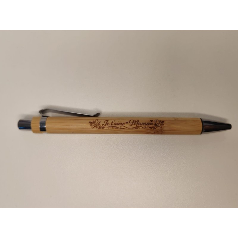 Stylo gravé je t'aime maman