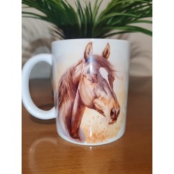 Tasse cheval marron foncé