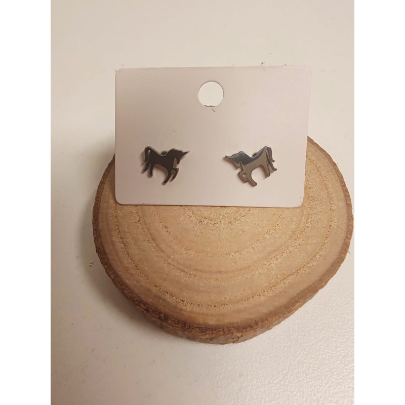 Boucle d'oreille unicorn