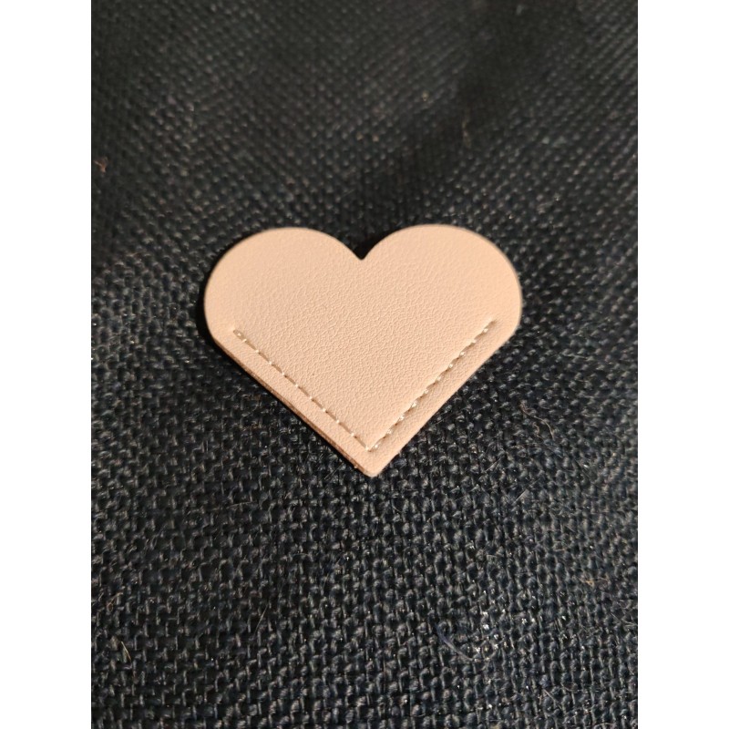 Marque page coeur en cuir