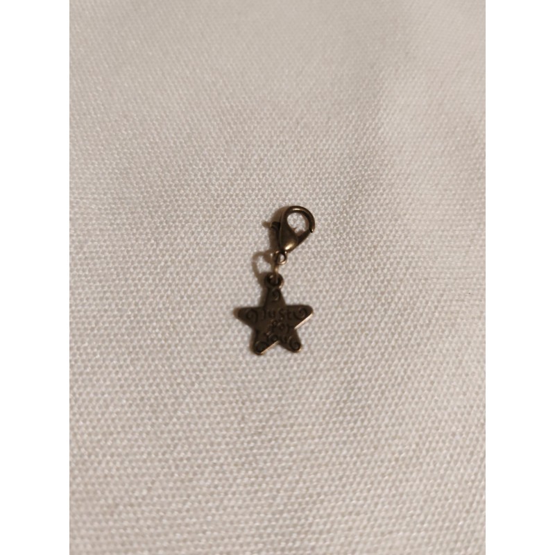 Breloque étoile avec texte