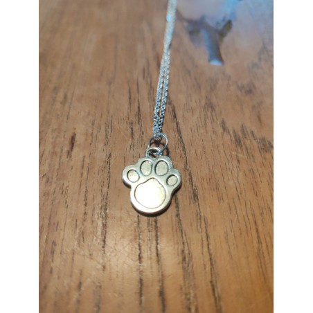 Collier  pendentif patte de chien