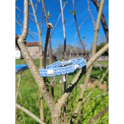 Collier adieu tiques chiens et chats